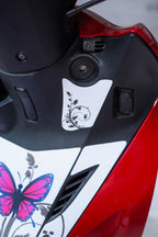 ADESIVO PROTETOR DA BIZ 2025 - BORBOLETA BRANCA - PA