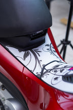 ADESIVO PROTETOR DA BIZ 2025 - BORBOLETA BRANCA - PA