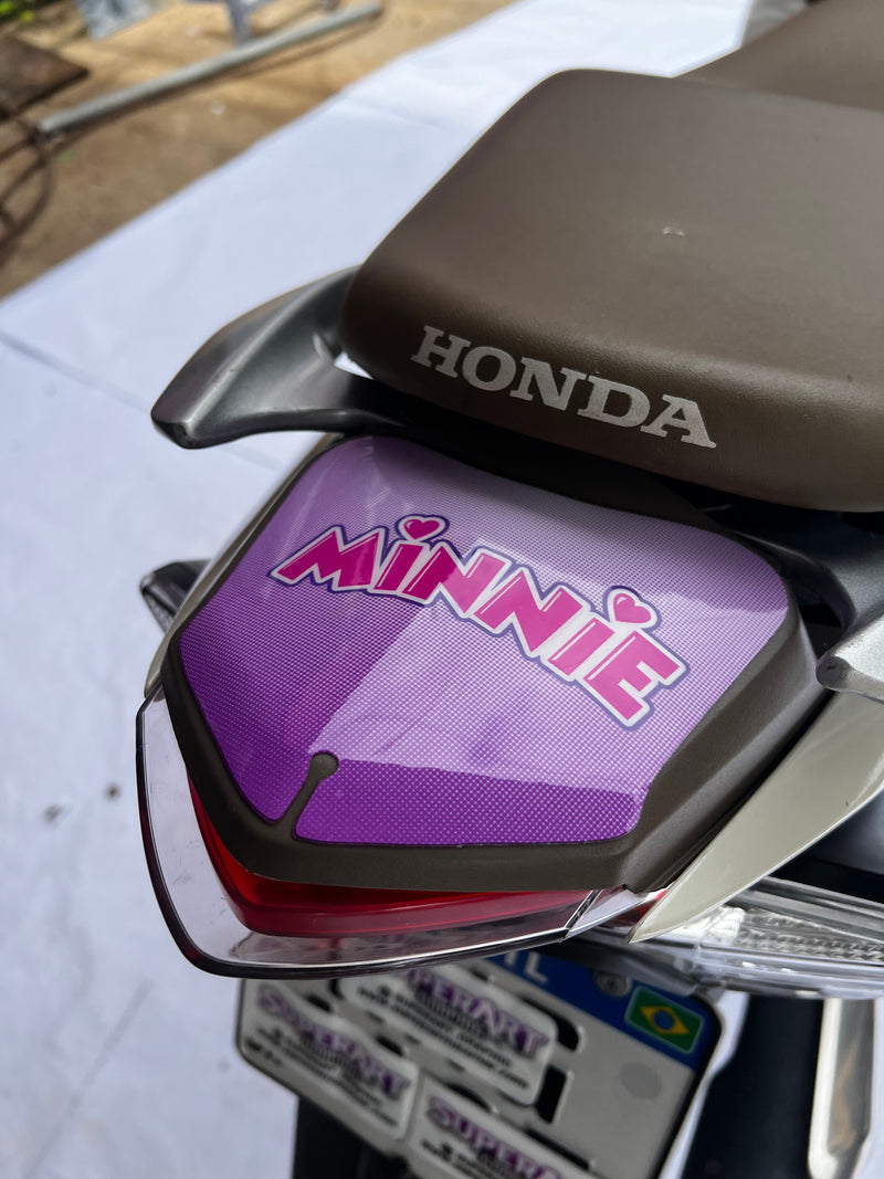 ADESIVO PROTETOR DA BIZ  COMPLETO MINNIE ROXO - 2018 A 2024 (LEIAM A DESCRIÇÃO)