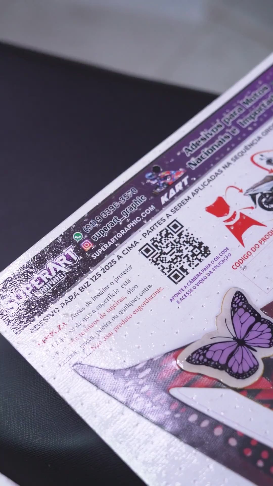 ADESIVO PROTETOR DA BIZ 2025 - BORB. VERMELHA FOSCO - PA